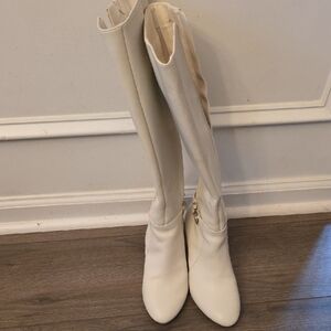 Bandolino Bdella Chic Knee White Boots
